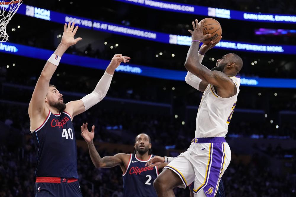 克拉克透露 克拉克透露