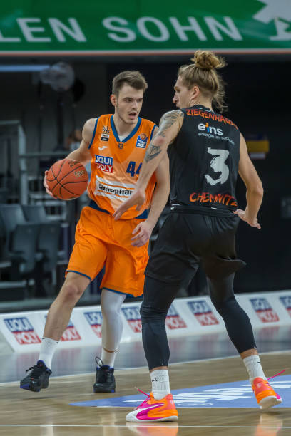 网前截击 网前截击