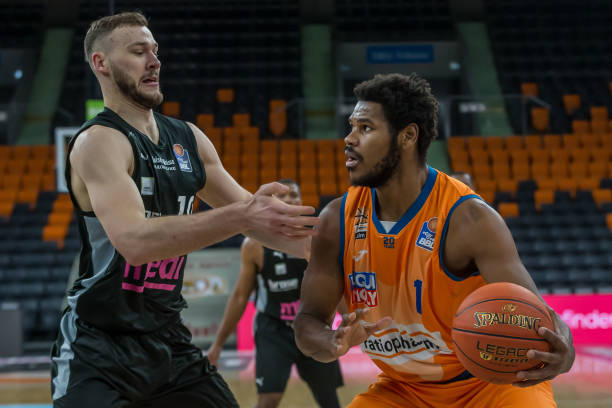 赛阶段做充 赛阶段做充